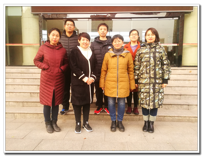 技能大赛我校参赛选手合影 (1).jpg