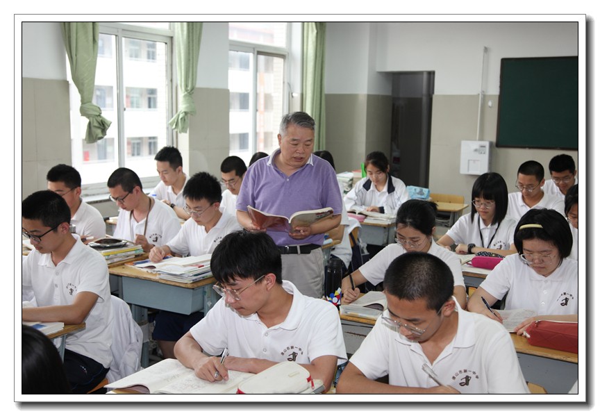封面、图片1.jpg